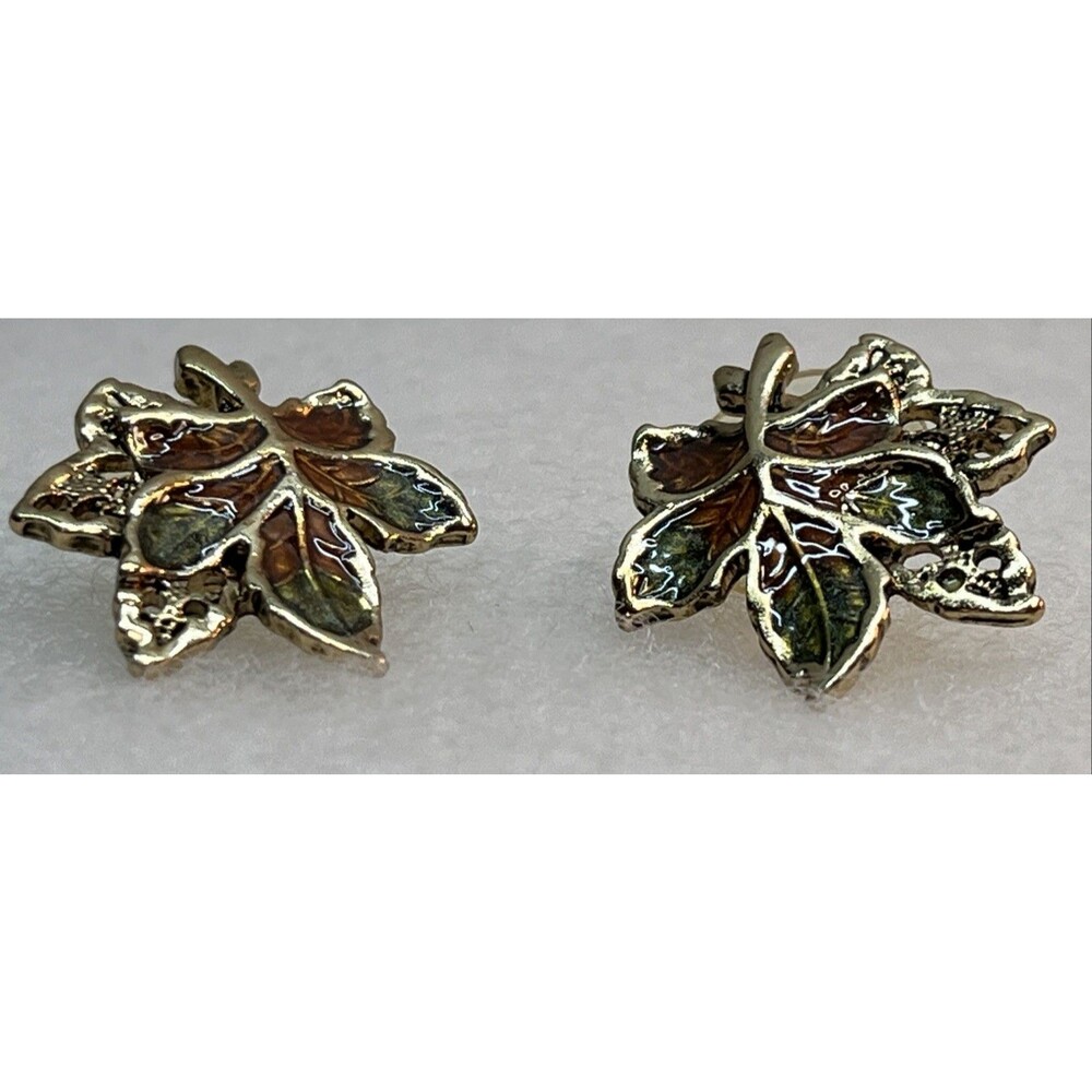 Vtg Maple Leaf Huggie Earrings Gold Tone W/ Fall Autumn Colors Enamel